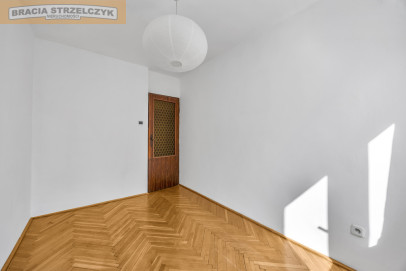 Mieszkanie Sprzedaż  Praga-Południe Międzynarodowa